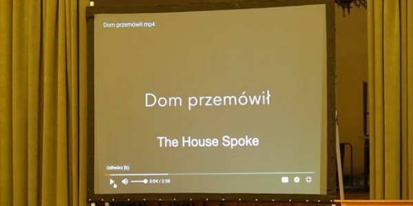 Nowojorska młodzież żydowska w otwockim LO