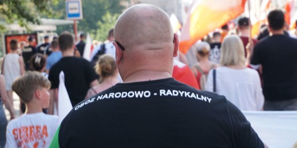 O co ten krzyk i po co ten sobotni marsz narodowców?