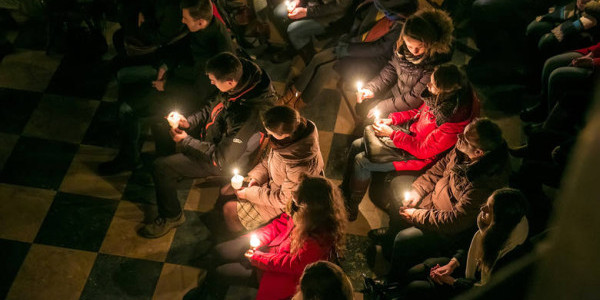 Roraty - jeden z symboli Adwentu, których nieodłącznym elementem jest lampion adwentowy. Anna Kaczmarz / Dziennik Polski / Polska Press