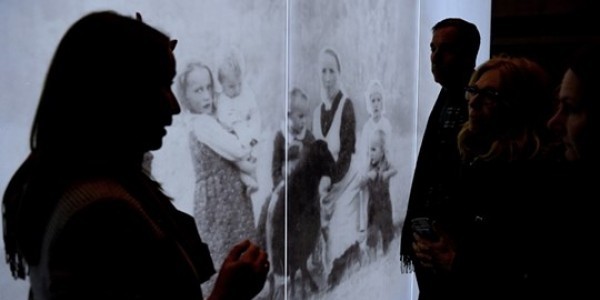 Ekspozycja w Muzeum Polaków Ratujących Żydów podczas II wojny światowej im. Rodziny Ulmów w Markowej. Foto: PAP/Darek Delmanowicz