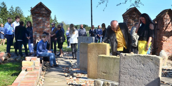 Lapidarium w Ryczywole