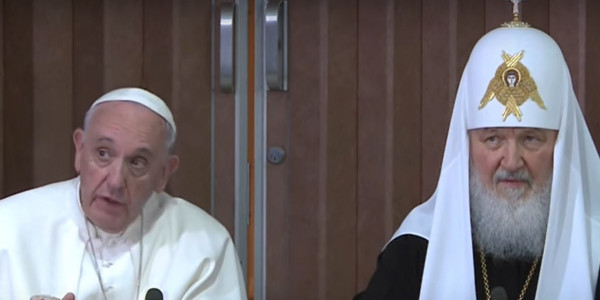 Papież Franciszek i patriarcha Cyryl podczas spotkania w Hawanie 12 lutego 2016 r. .