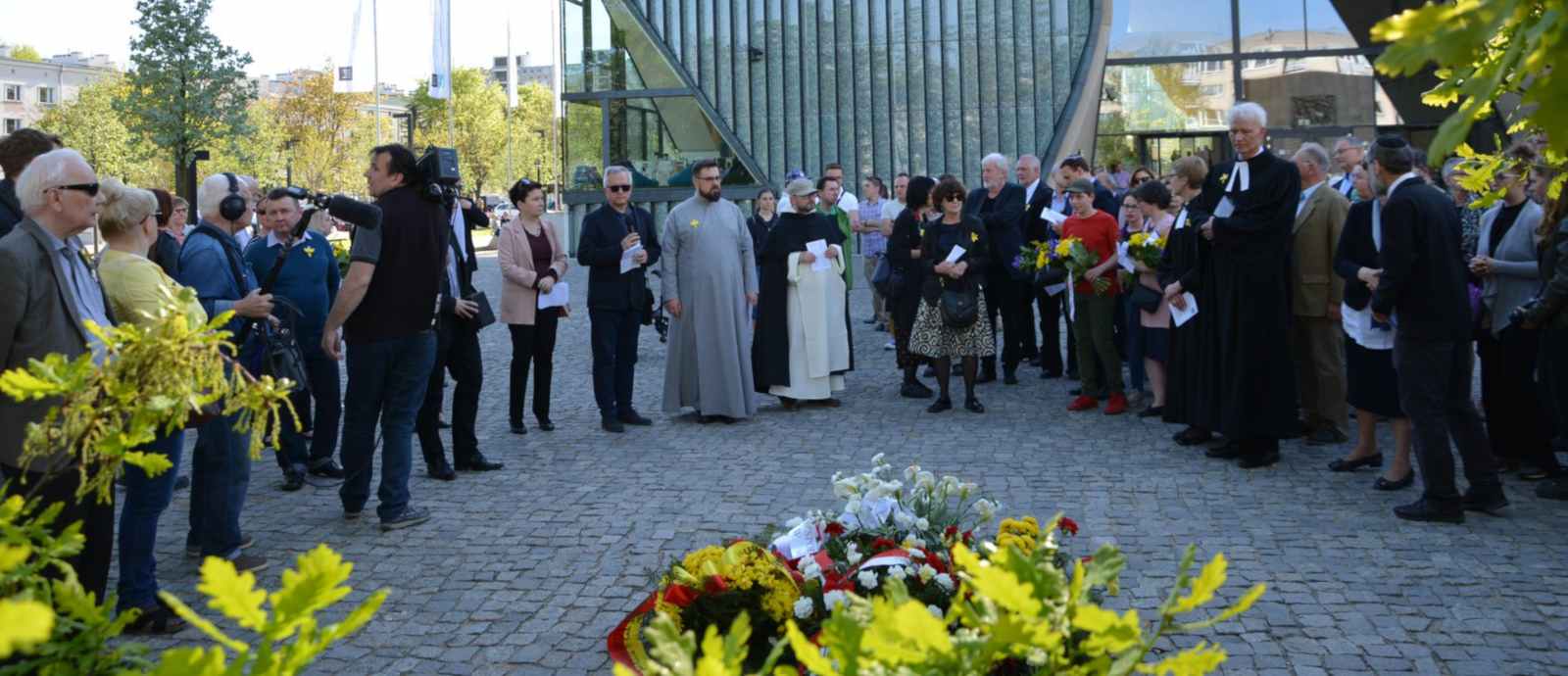 Druga stacja Marszu Modlitwy szlakiem Pomników Getta Warszawskiego